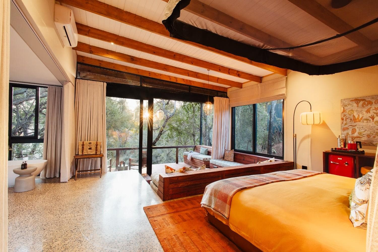 Safari Suites